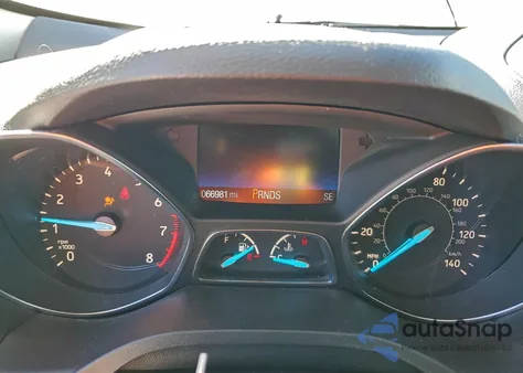 2019 Ford Escape S из США, поврежденный, VIN 1FMCU0F77KUA04947